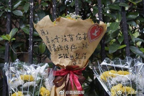休赛期观察：开拓者为何签下利拉德？詹姆斯或通过交易更换球队？